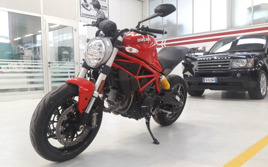 Ducati Monster 797 RED 2017